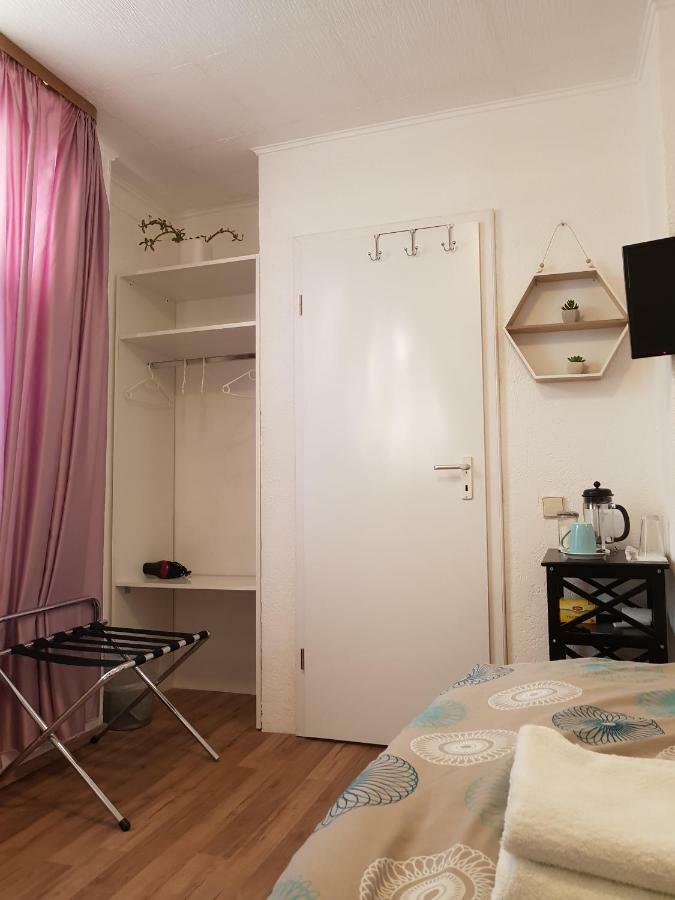 Senyu Studio City Center *